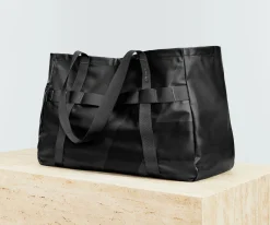 Active Tote 45L in Jet Black