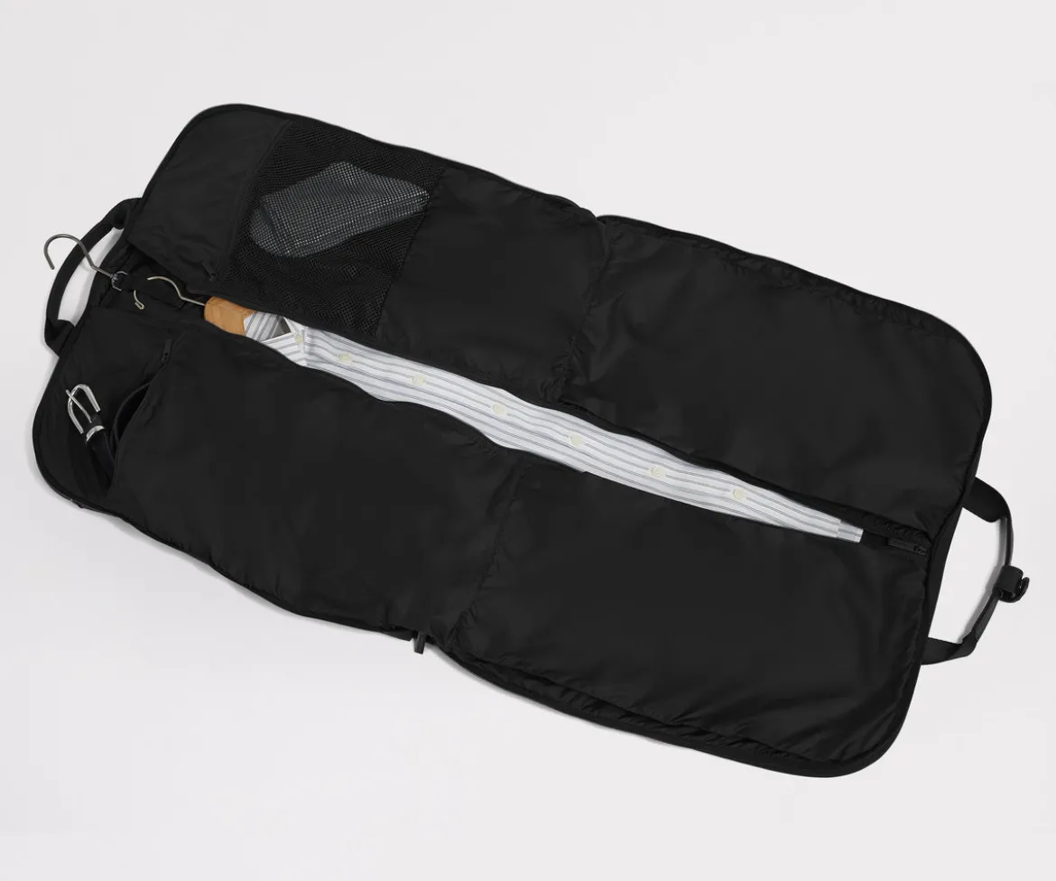 Garment Bag in Jet Black