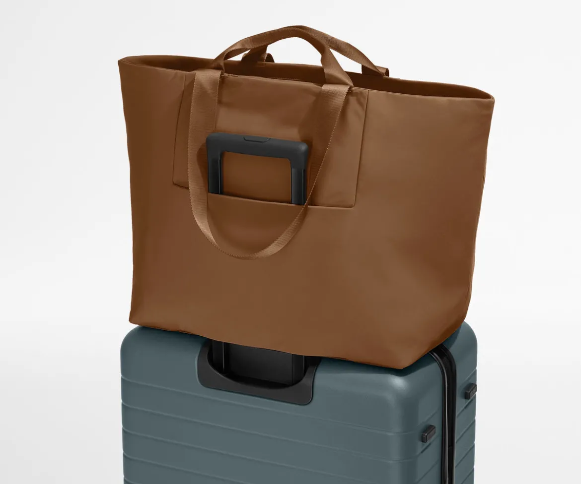 Large Featherlight Tote in Amaro Brown
