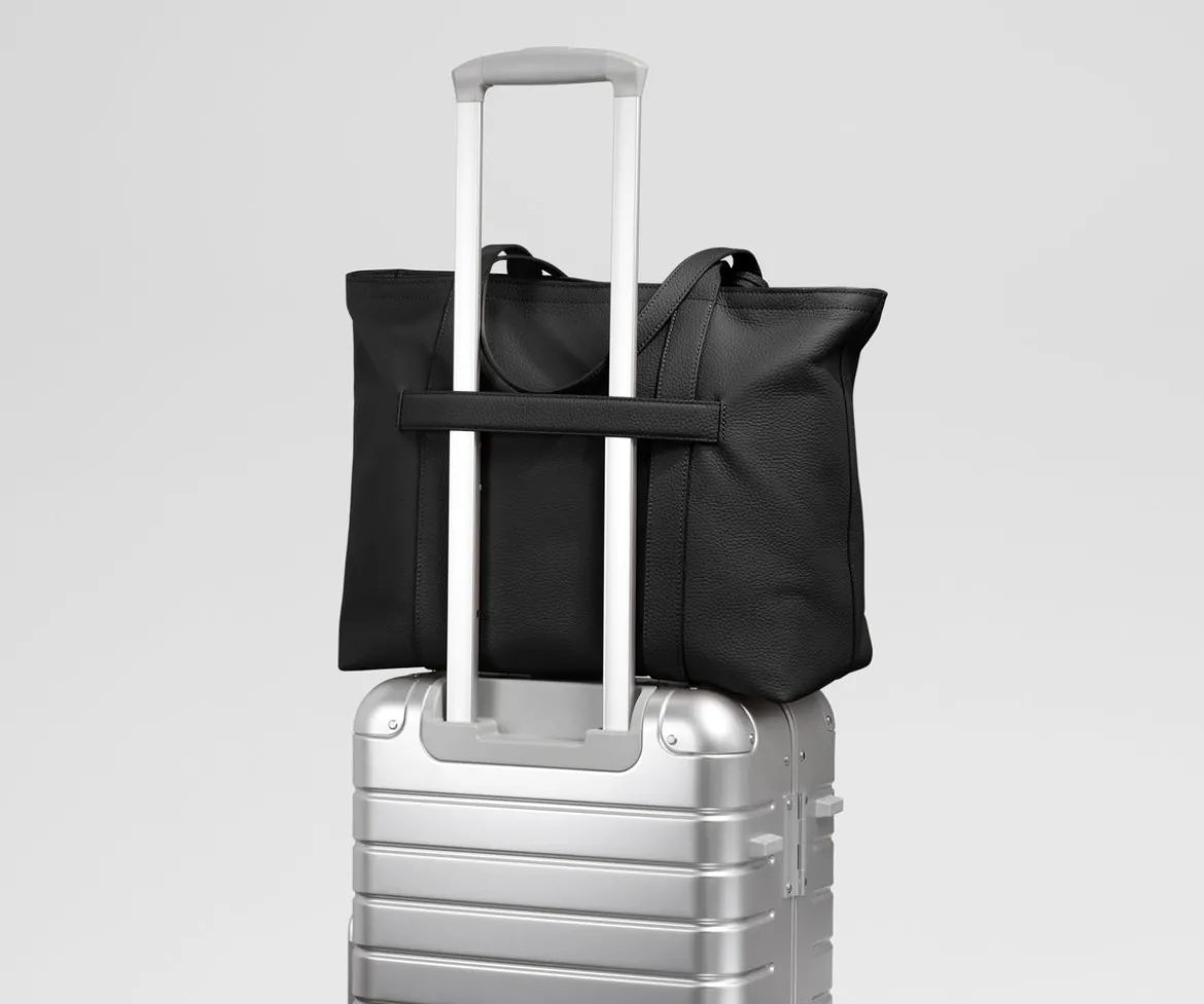 Leather Tote in Jet Black