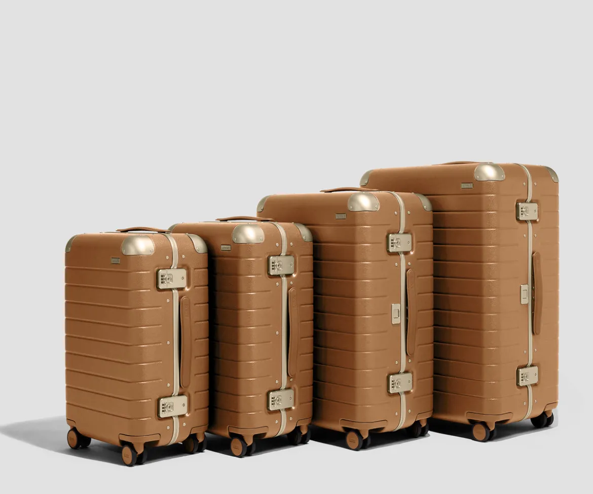 The Aluminum Edge Large in Cognac Brown