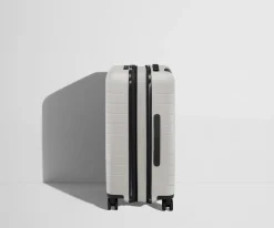 The Bigger Carry-On Flex in Cloud Gray