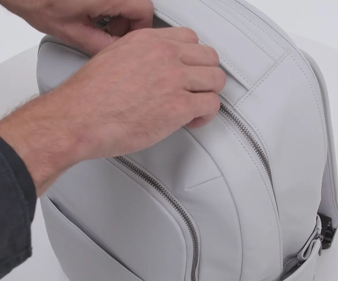 The Commuter Backpack in Cloud Gray