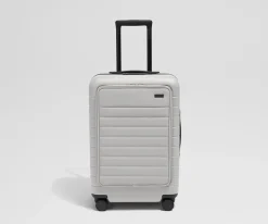 The Executive Bigger Carry-On in Cloud Gray