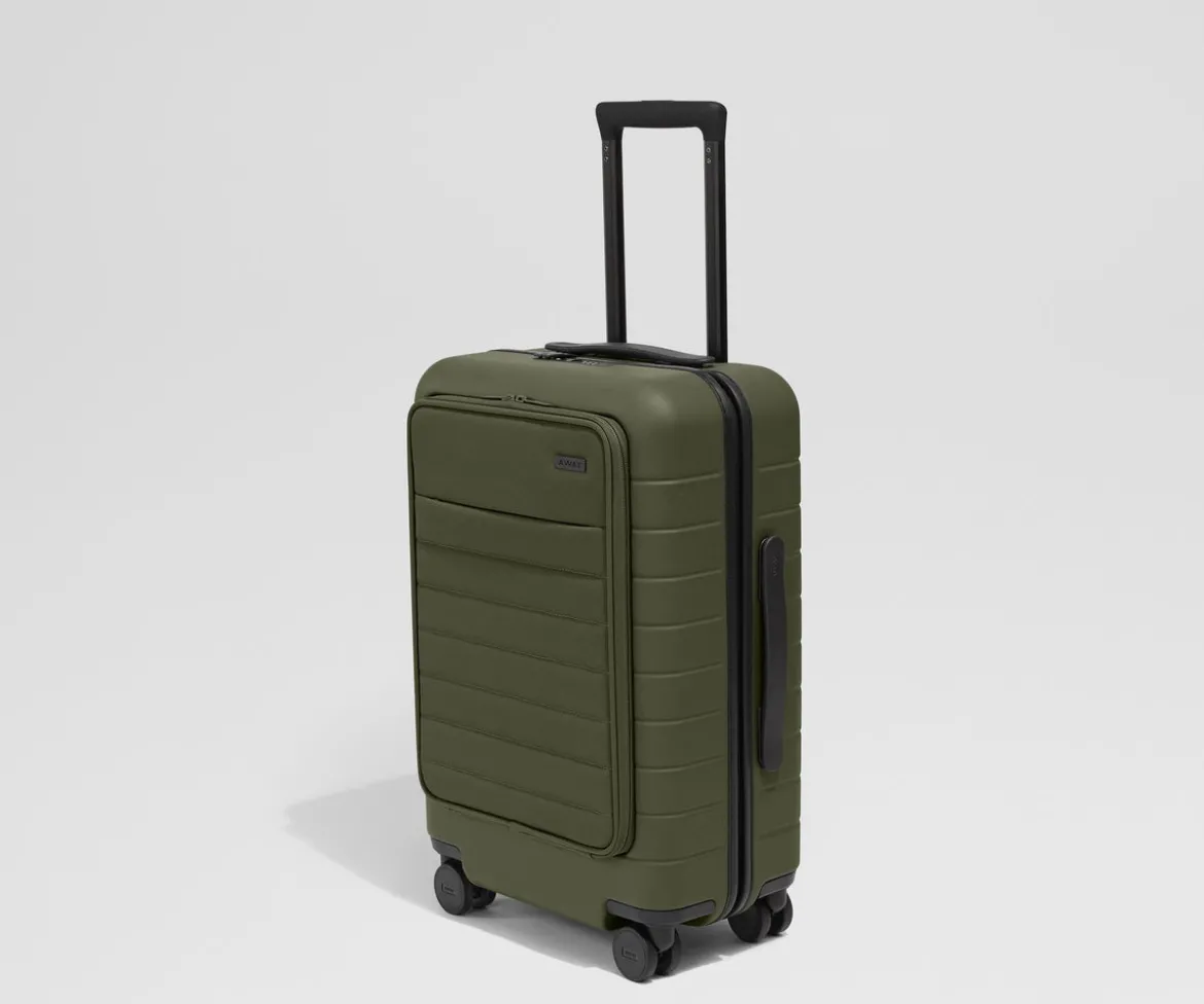 The Executive Carry-On in Olive Green