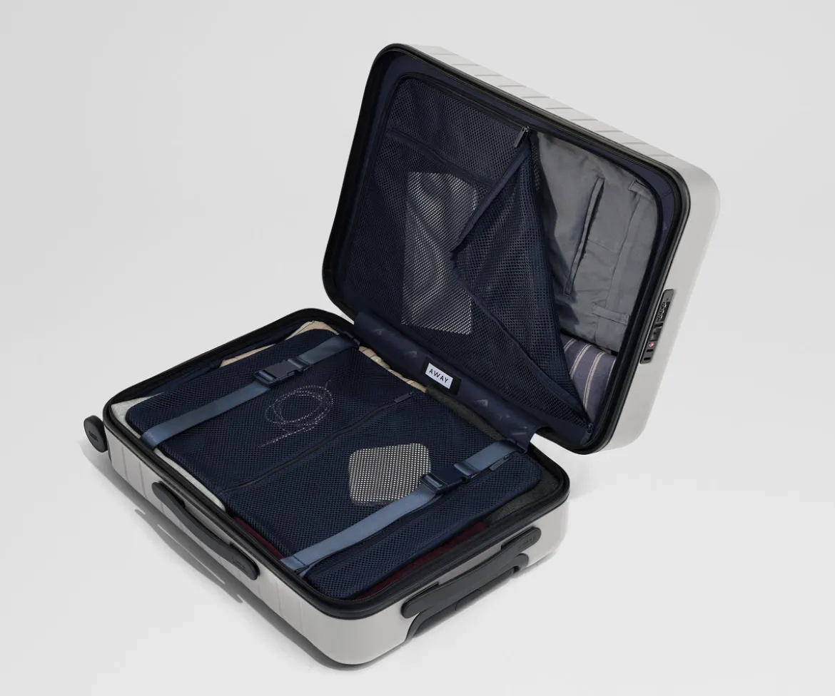 The Executive Carry-On in Cloud Gray
