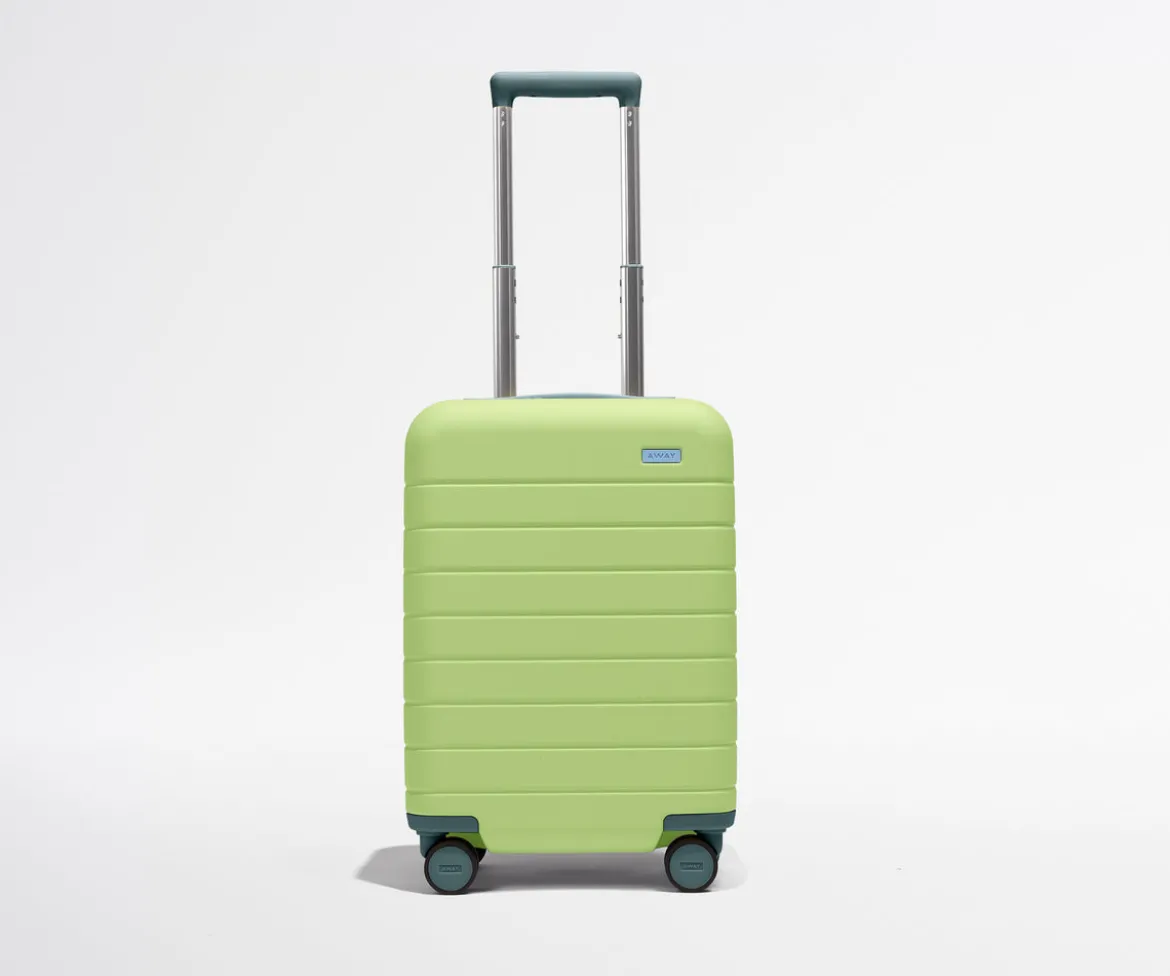 The Kids Carry-On in Honeydew Green
