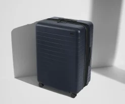 The Large Flex in Navy Blue