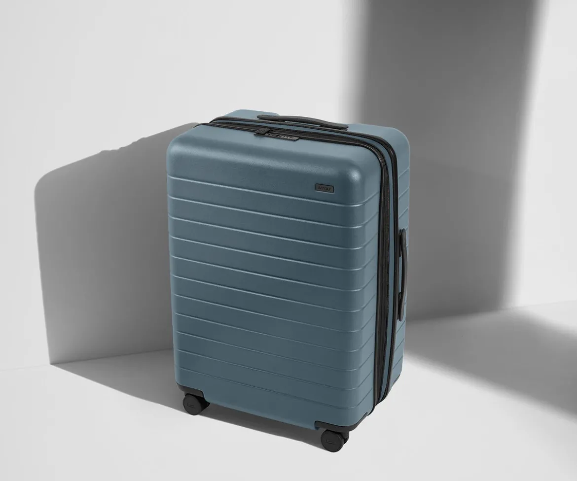 The Medium Flex in Coast Blue