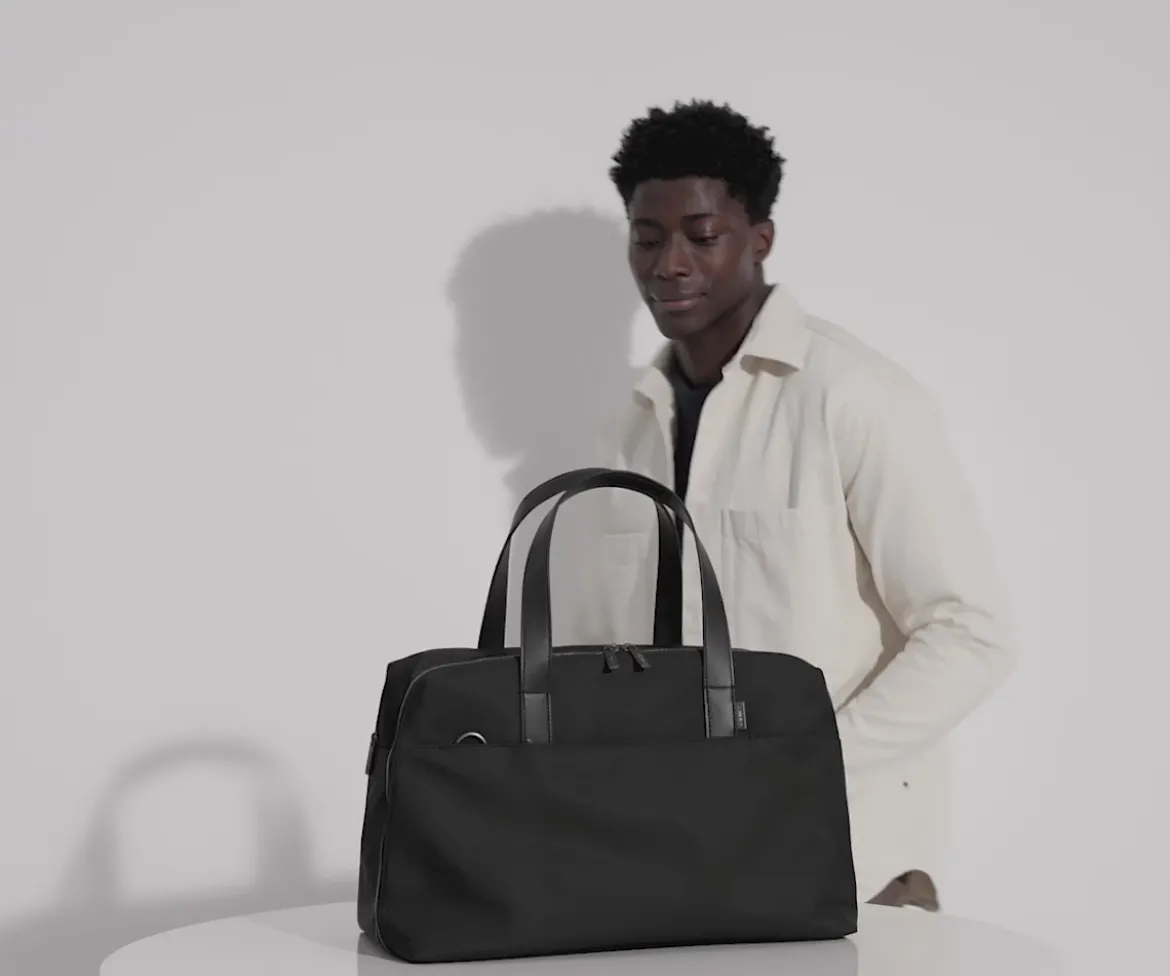 The Overnight Bag in Clay Pink