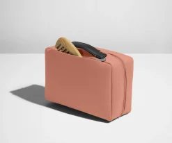 The Small Toiletry Bag in Clay Pink