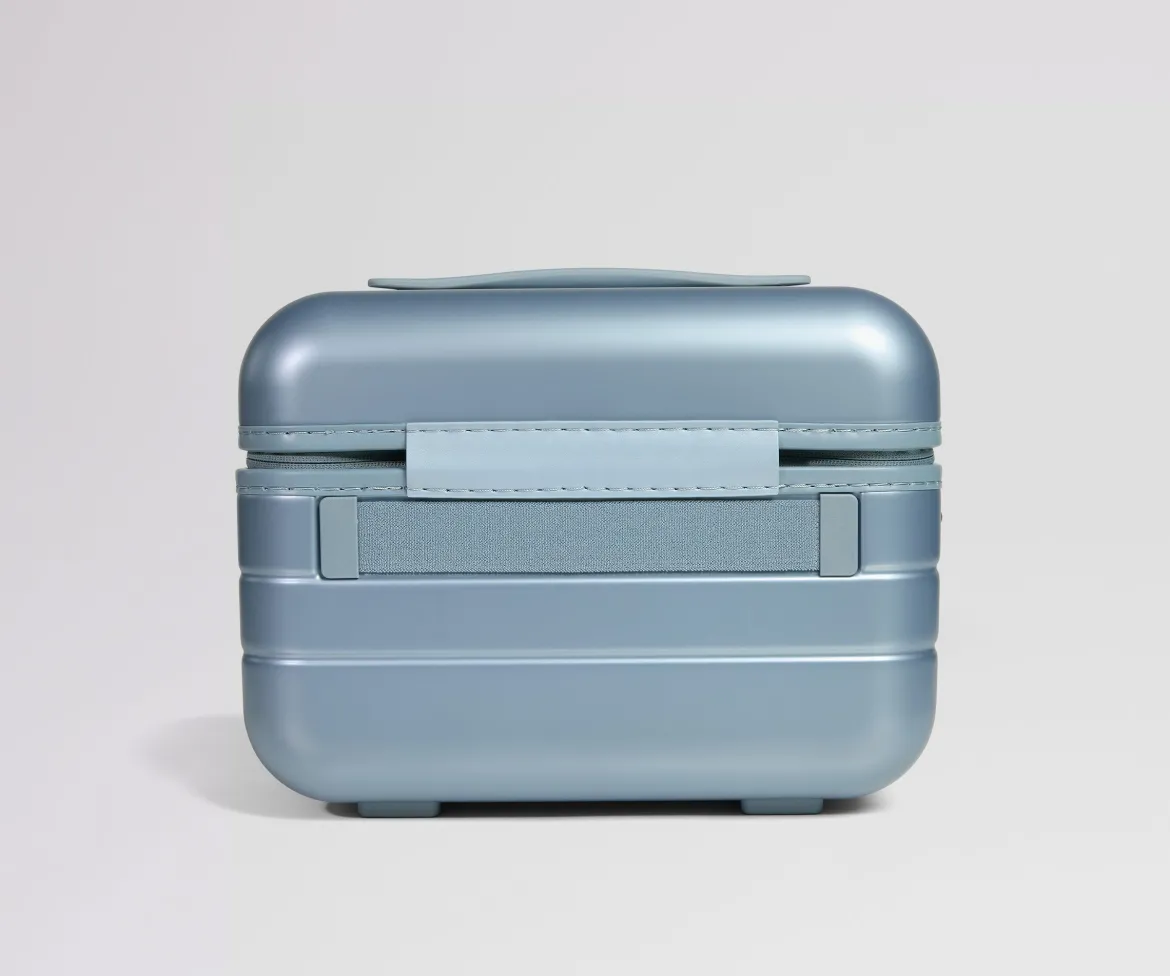The Train Case in Arctic Blue