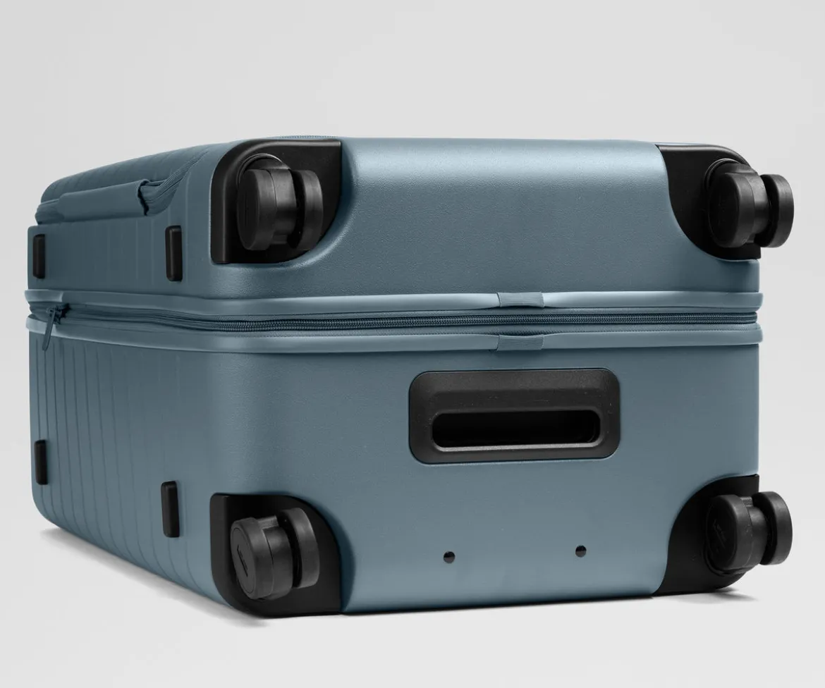 Topside Medium Trunk in Coast Blue