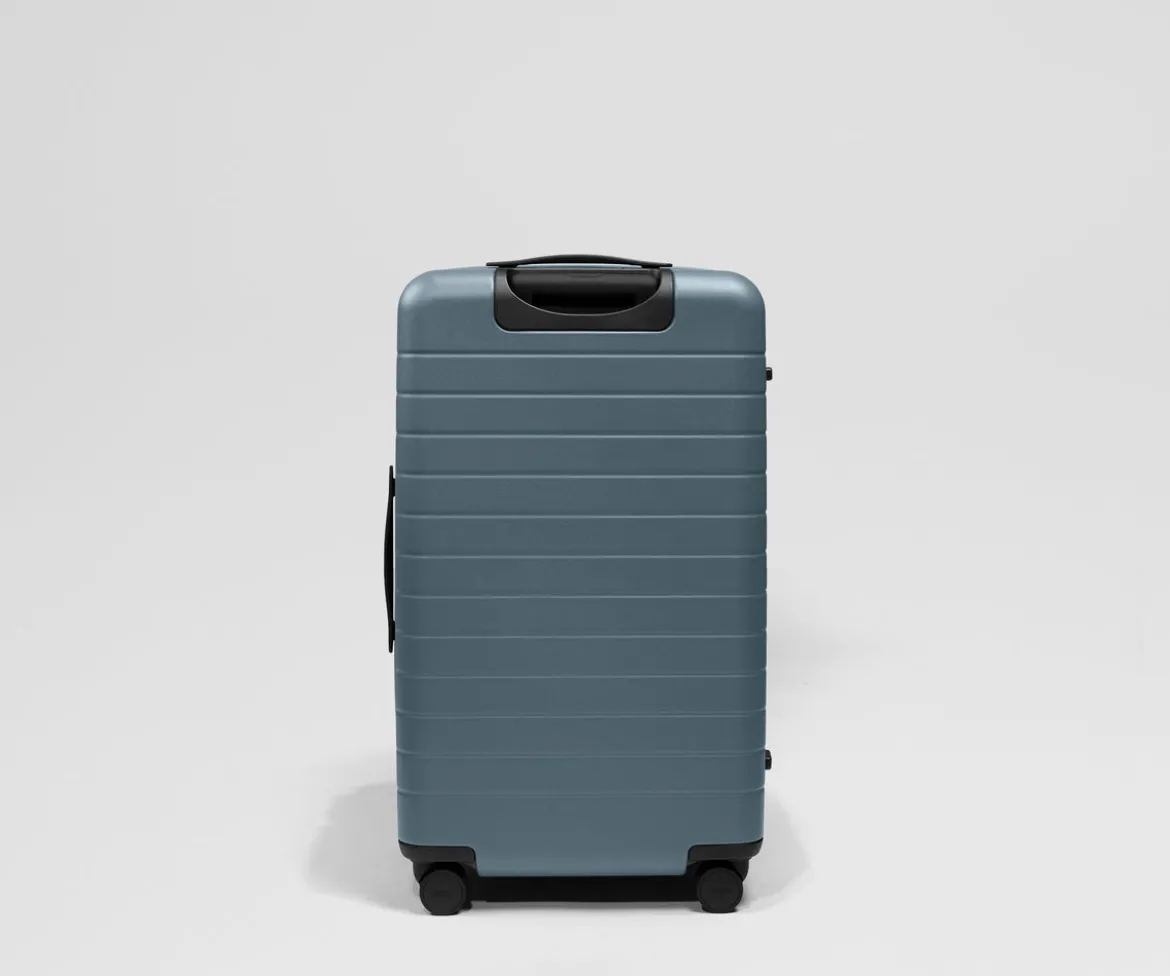 Topside Medium Trunk in Coast Blue